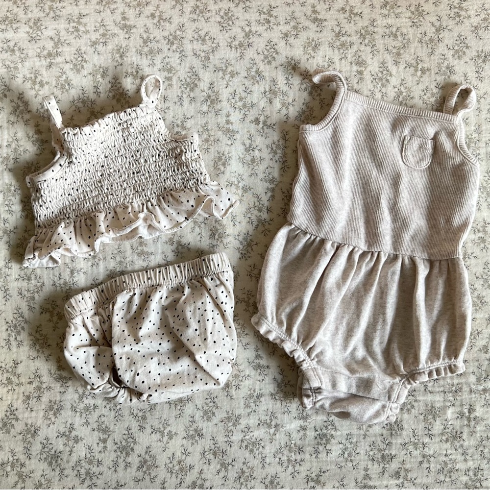 Baby Gap neutral bundle